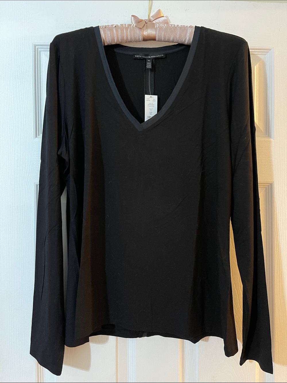 White House Black Market Black V-Neck Long Sleeve Tee NWT